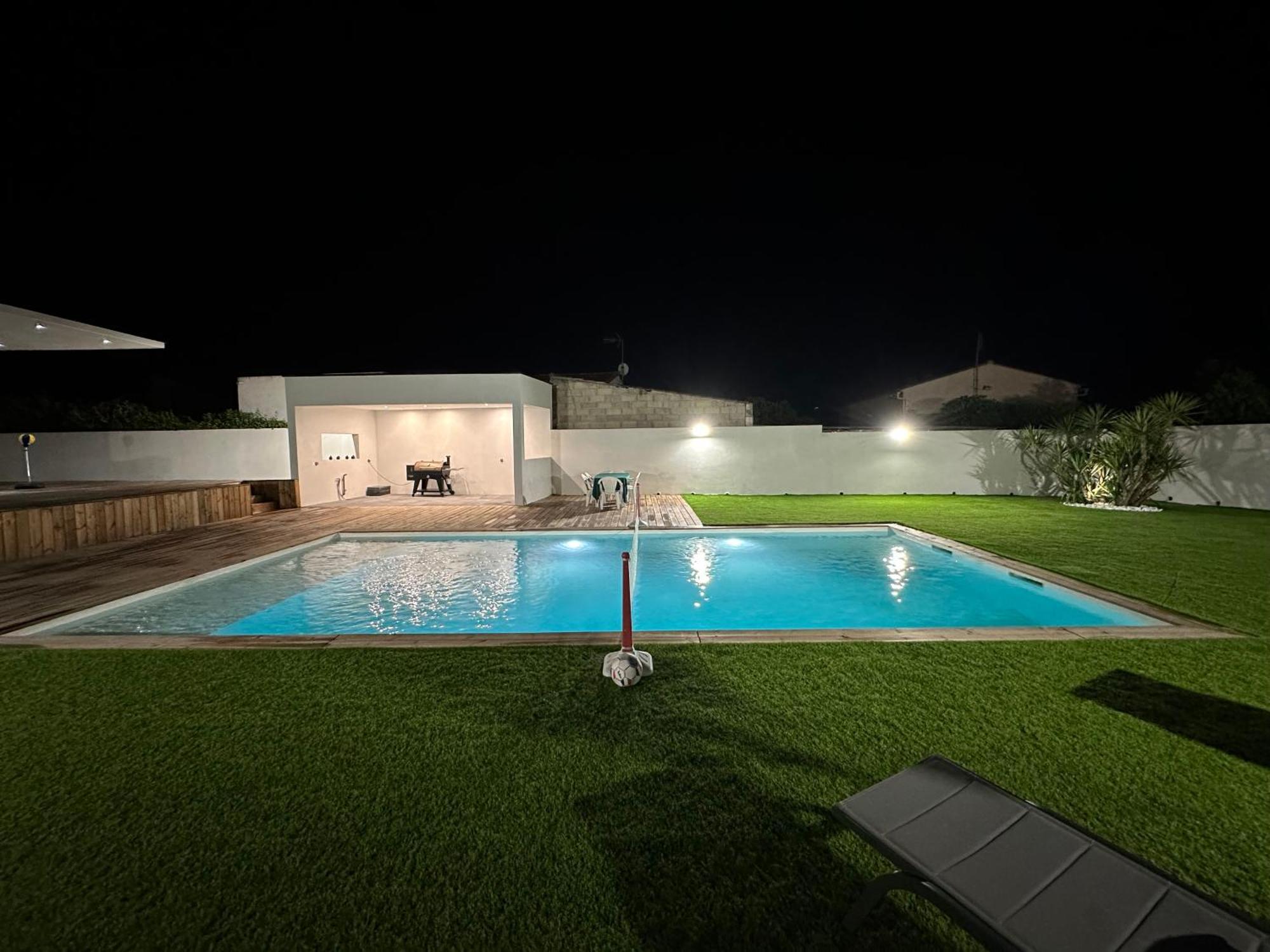 Noam Standing 220m2 Villa Beauvoisin (Gard)