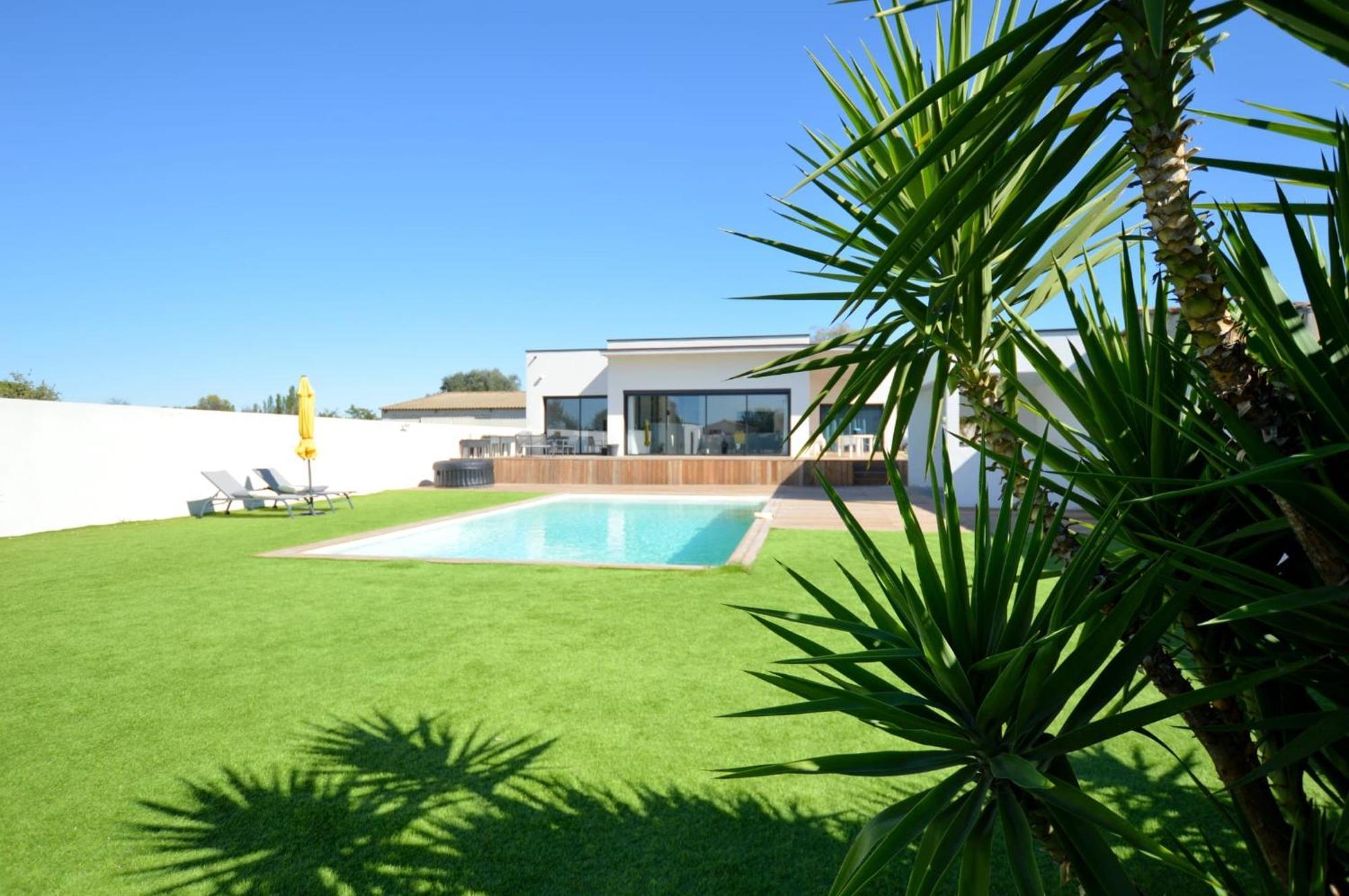 Noam Standing 220m2 Villa Beauvoisin (Gard)